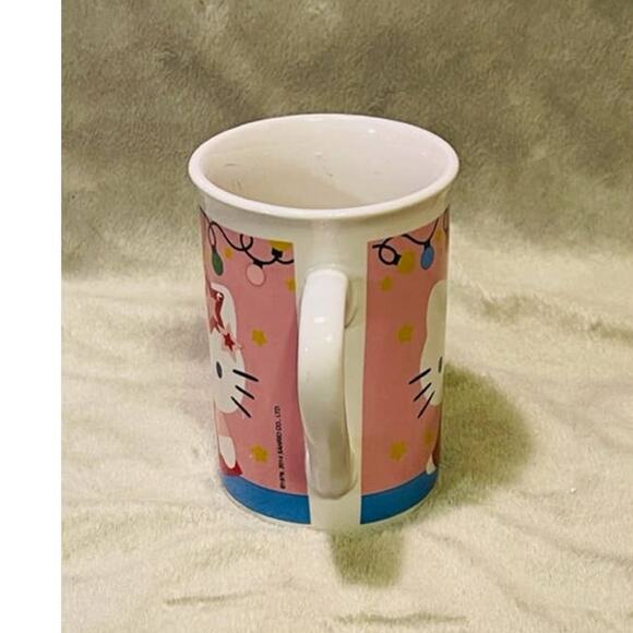 Hello Kitty 2014 Ceramic 10oz Christmas Mug - Picture 4 of 7